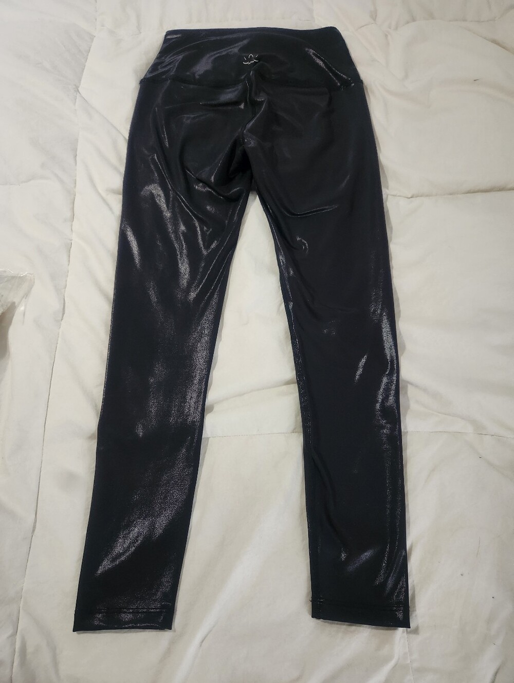Beyond Yoga Liquid Shine Leggings Size Small